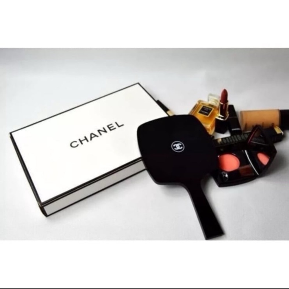 Chanel Black Handheld Mirror - Picture 2 of 10